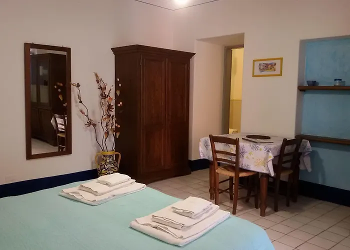 Acanto 4* ליפארי